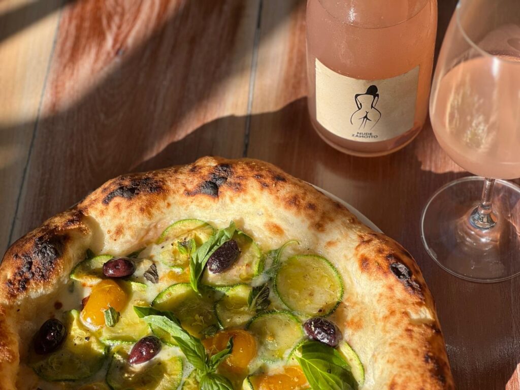 natural wine pizza